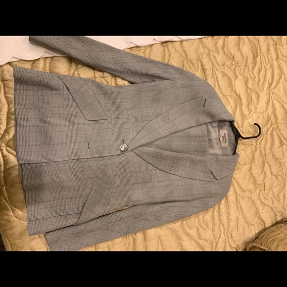 Jacket - Picture 1 of 2